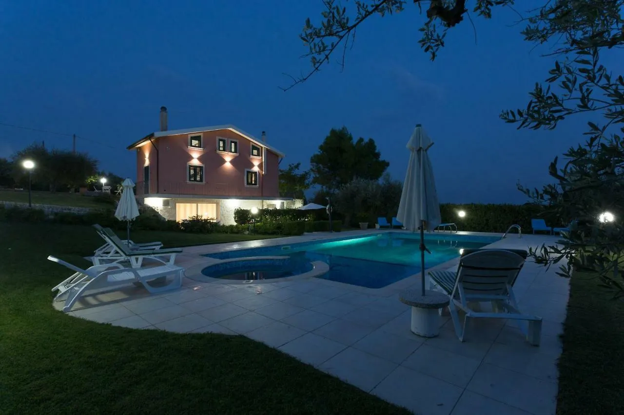 Villa Calaforno Giarratana Italy