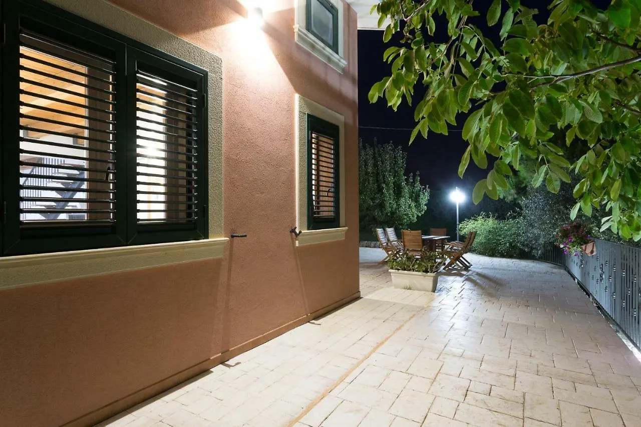 Villa Calaforno Giarratana